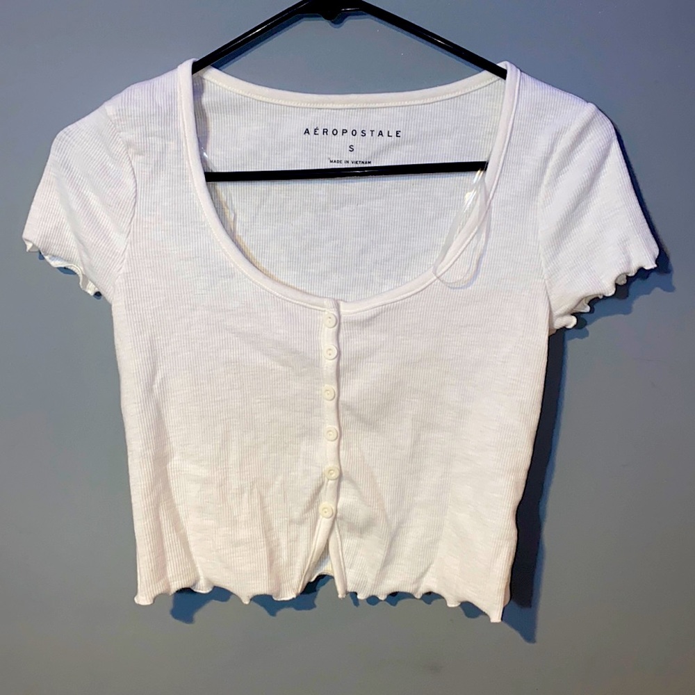 White crop top